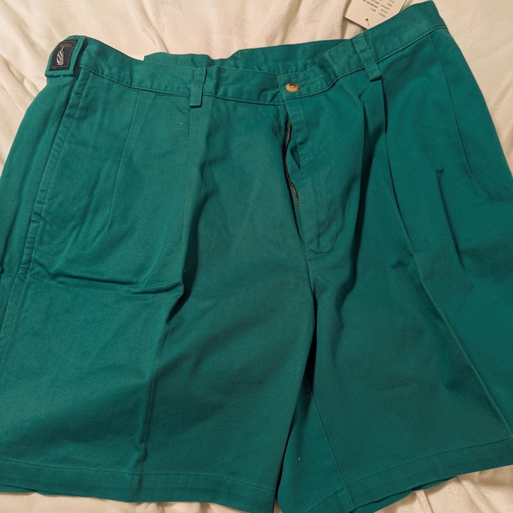 Nautica Green Flat Front Shorts with Classic Style